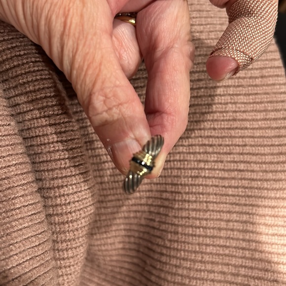 David Yurman silver ring with saphires - Picture 8 of 8